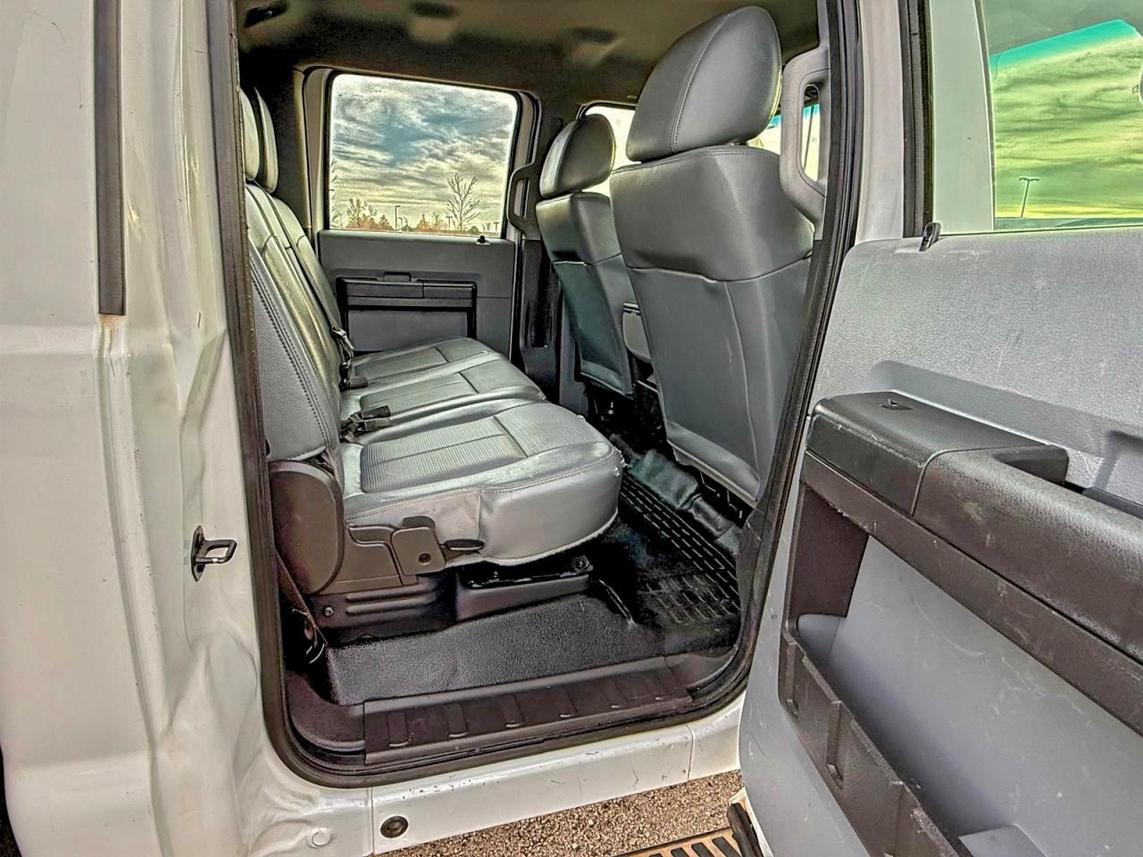 2014 Ford F350 Super Duty - zdjęcie 6