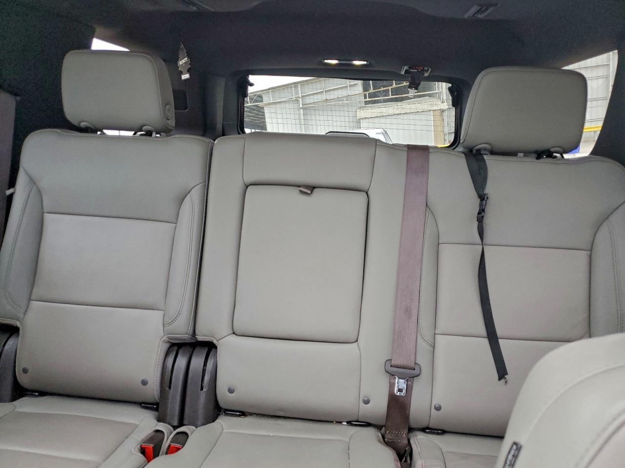 2022 Chevrolet Tahoe C1500 Lt - zdjęcie 10