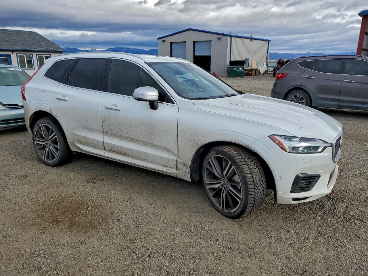 2019 Volvo Xc60 T8 R-Design - zdjęcie 4