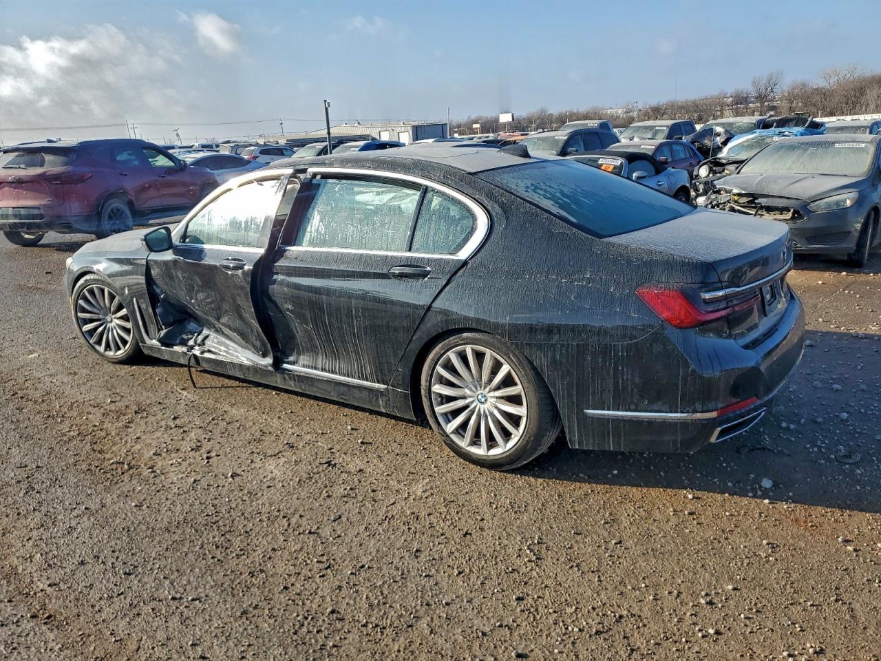 2022 BMW 740 I - zdjęcie 2