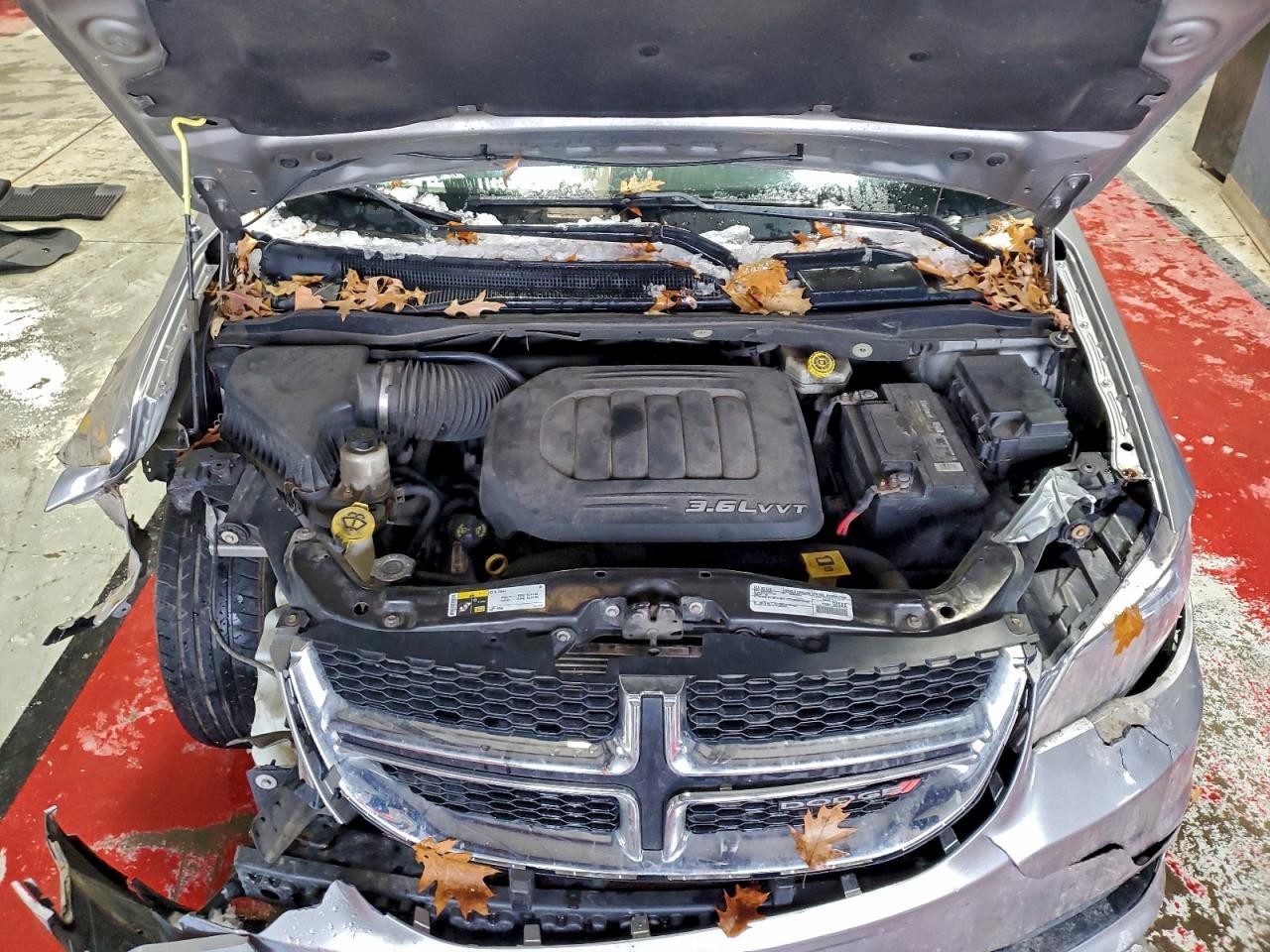 2016 Dodge Grand Caravan Sxt - zdjęcie 12