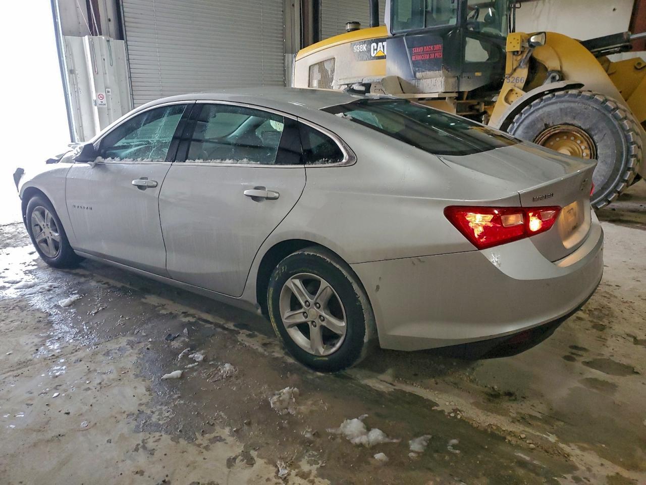 2020 Chevrolet Malibu Ls - zdjęcie 2