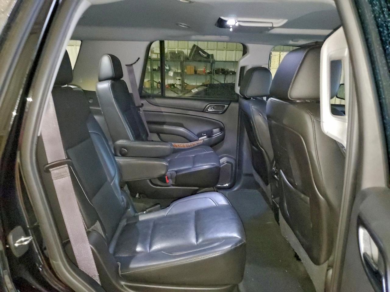 2016 Chevrolet Tahoe C1500 Ltz - zdjęcie 11