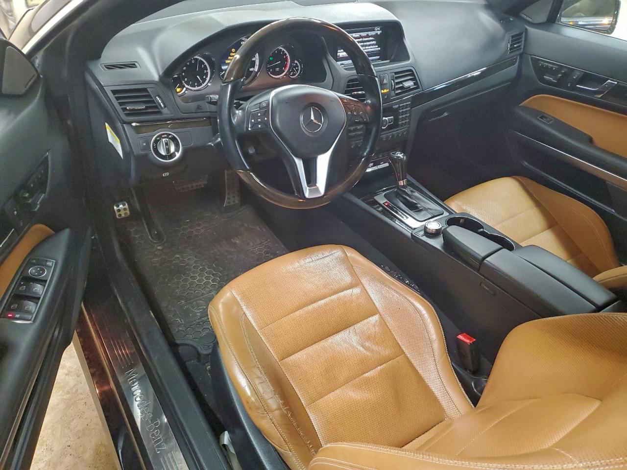 2013 Mercedes-Benz E 550 - zdjęcie 8