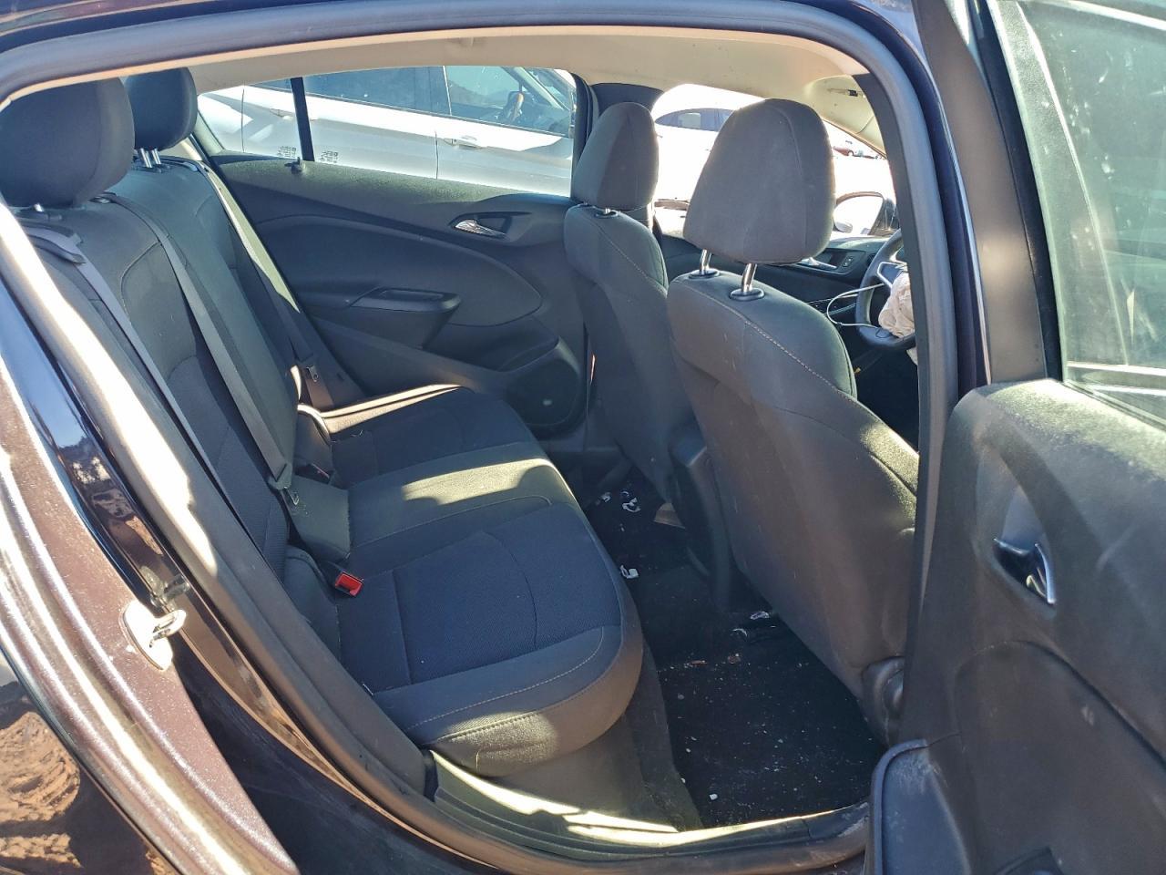 2016 Chevrolet Cruze Ls - zdjęcie 10