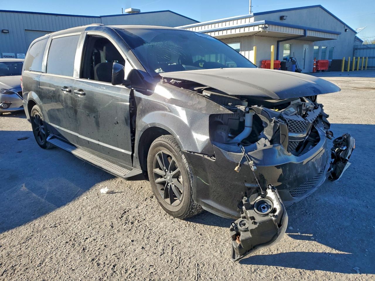2020 Dodge Grand Caravan Se - zdjęcie 4