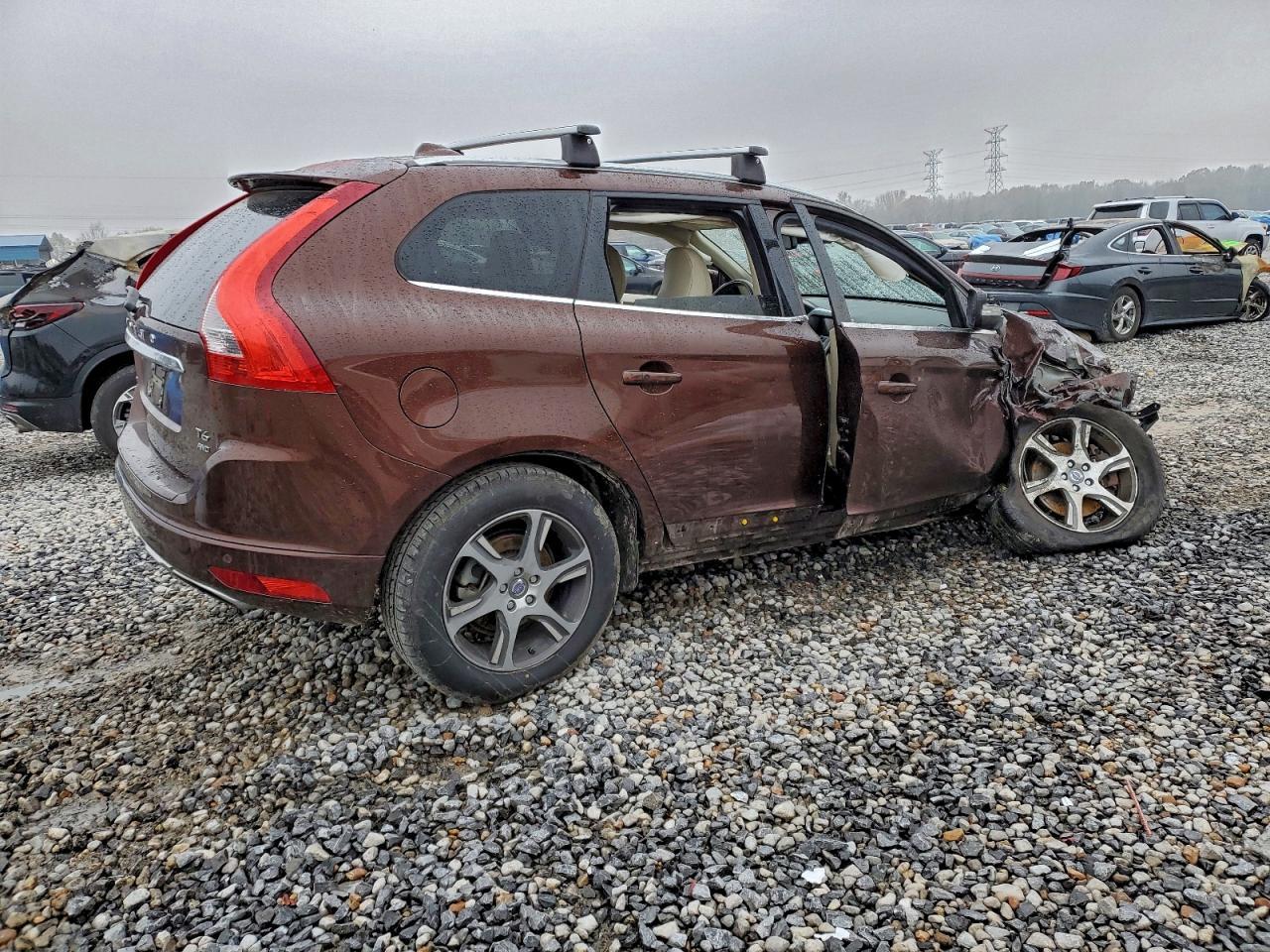 2014 Volvo Xc60 T6 - zdjęcie 3