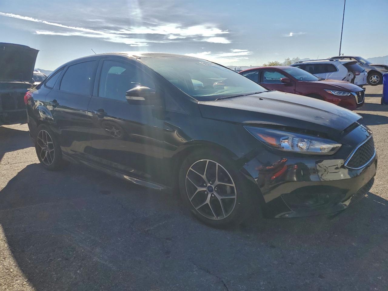 2016 Ford Focus Se - zdjęcie 4