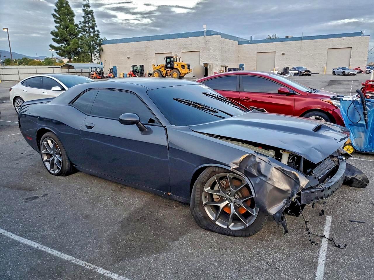 2021 Dodge Challenger Gt - zdjęcie 4