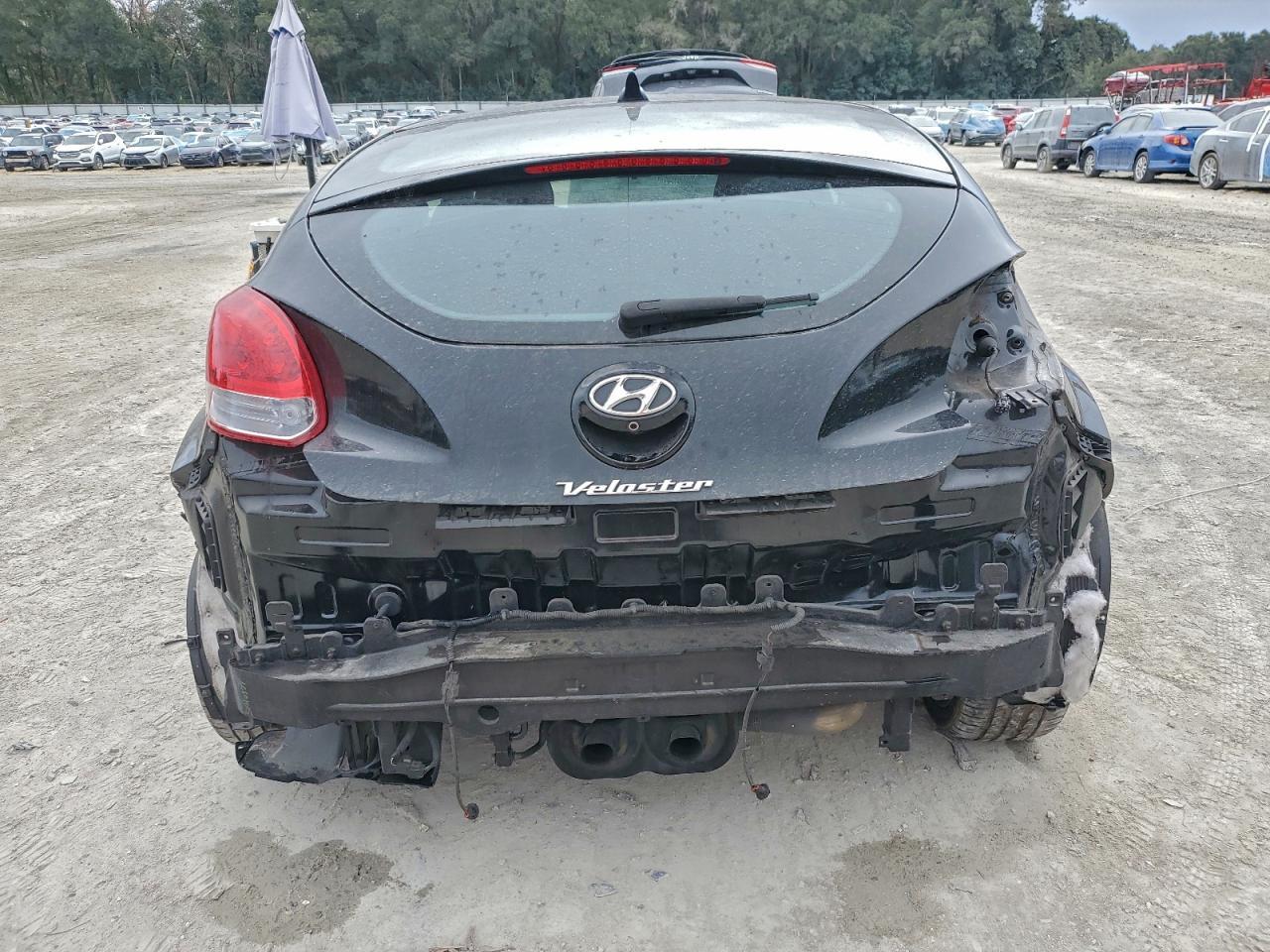 2017 Hyundai Veloster - zdjęcie 6