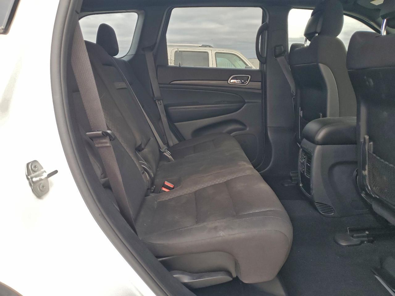 2019 Jeep Grand Cherokee Laredo - zdjęcie 11