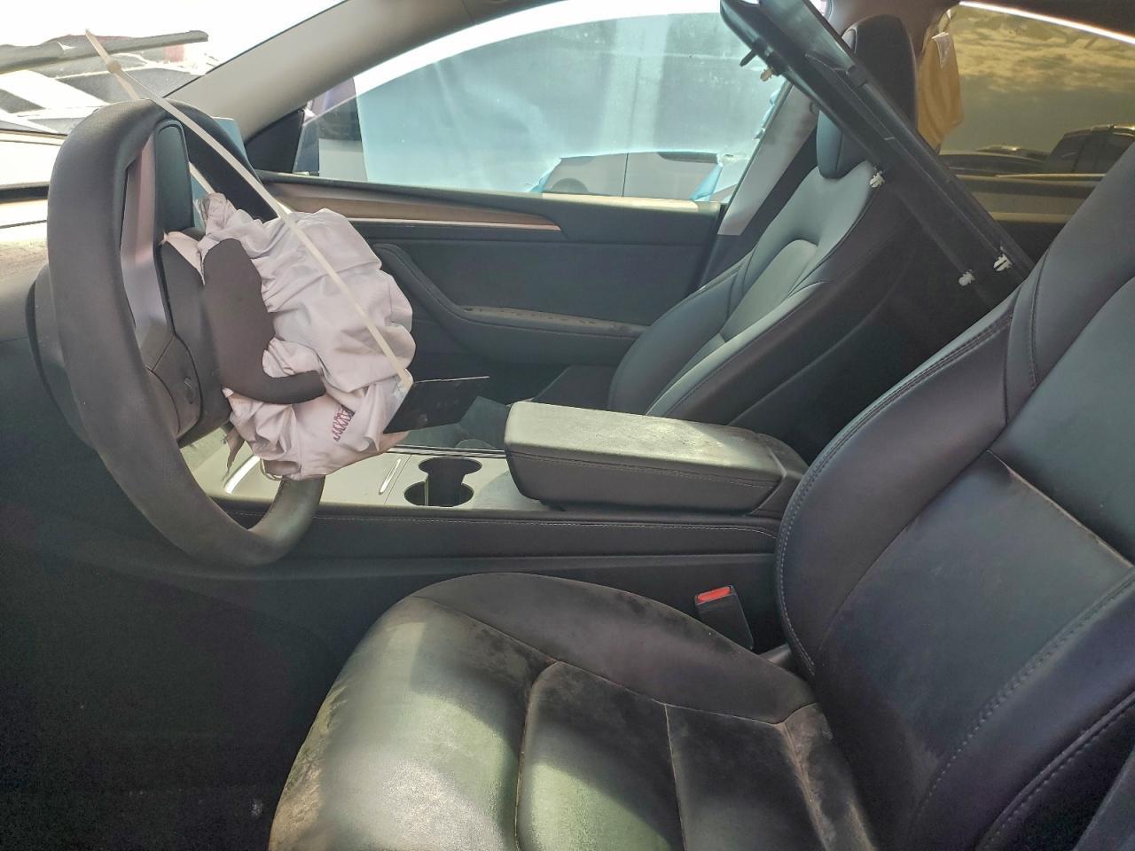 2023 Tesla Model Y - zdjęcie 7