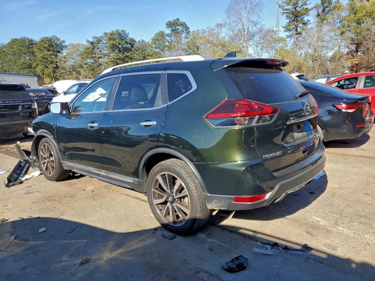 Nissan Rogue - zdjęcie 2