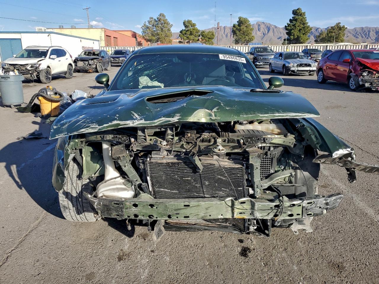 2022 Dodge Challenger R - zdjęcie 5