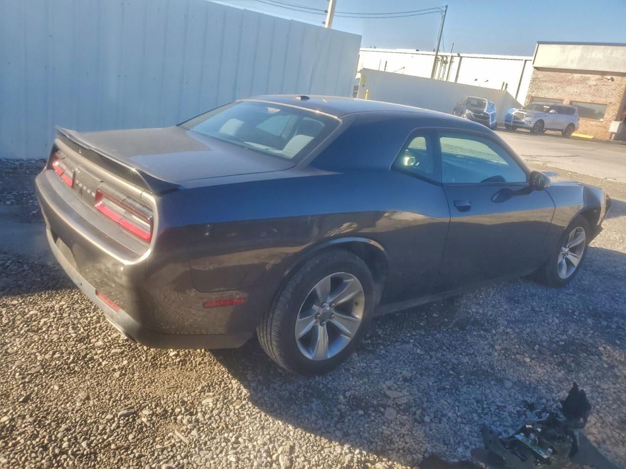 2018 Dodge Challenger Sxt - zdjęcie 3