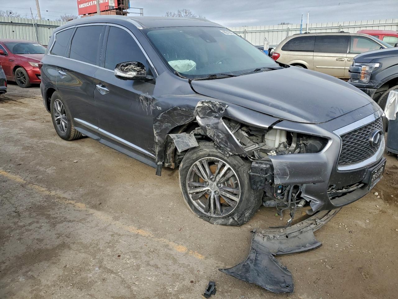 2019 Infiniti Qx60 Luxe - zdjęcie 4