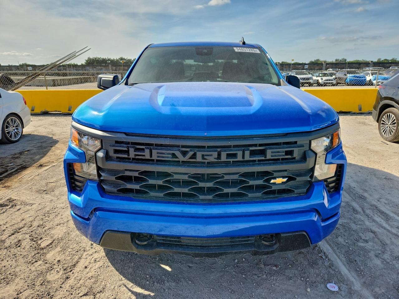 2025 Chevrolet Silverado C1500 Custom - zdjęcie 5