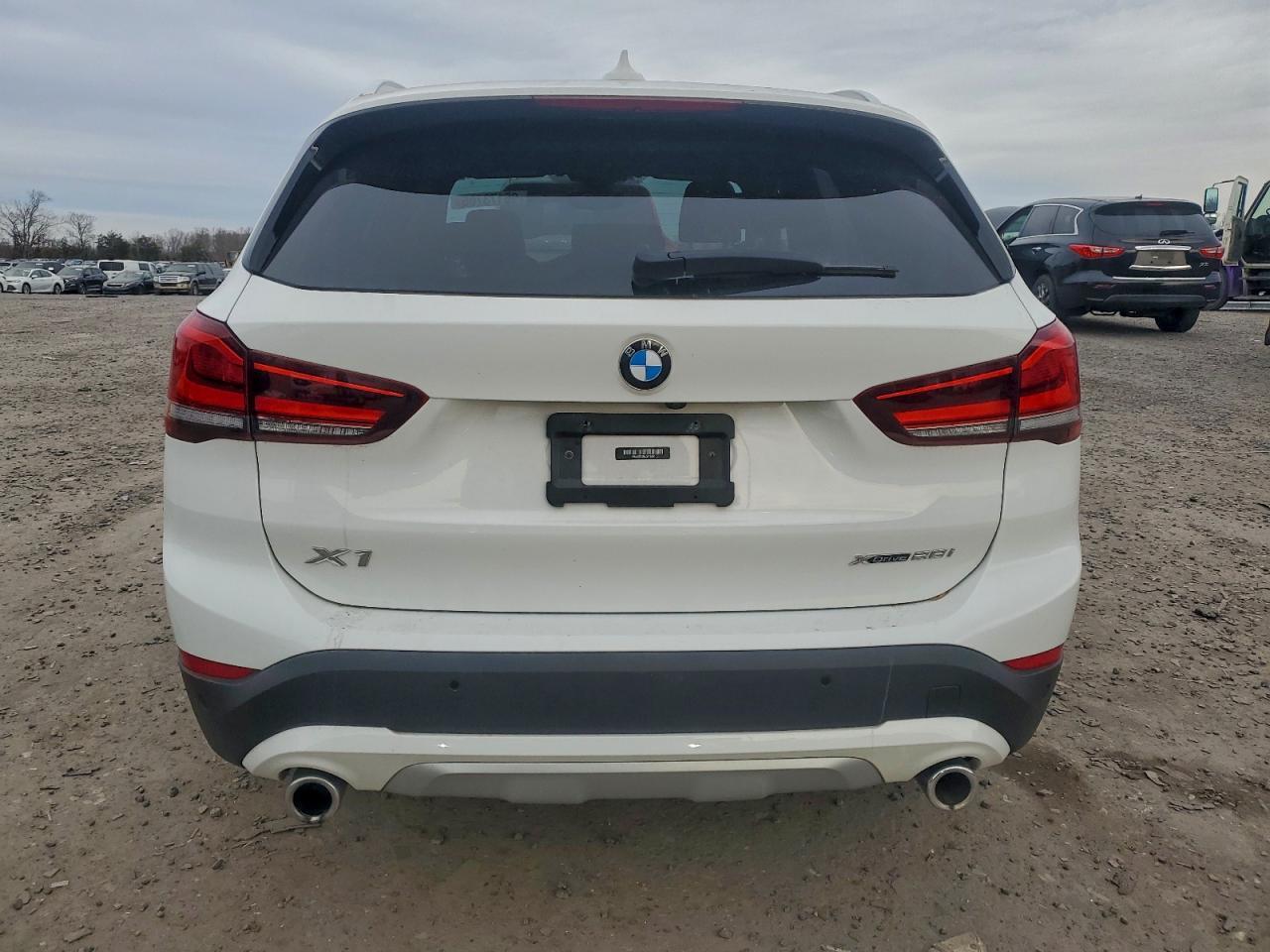 2020 BMW X1 xDrive28I - zdjęcie 6