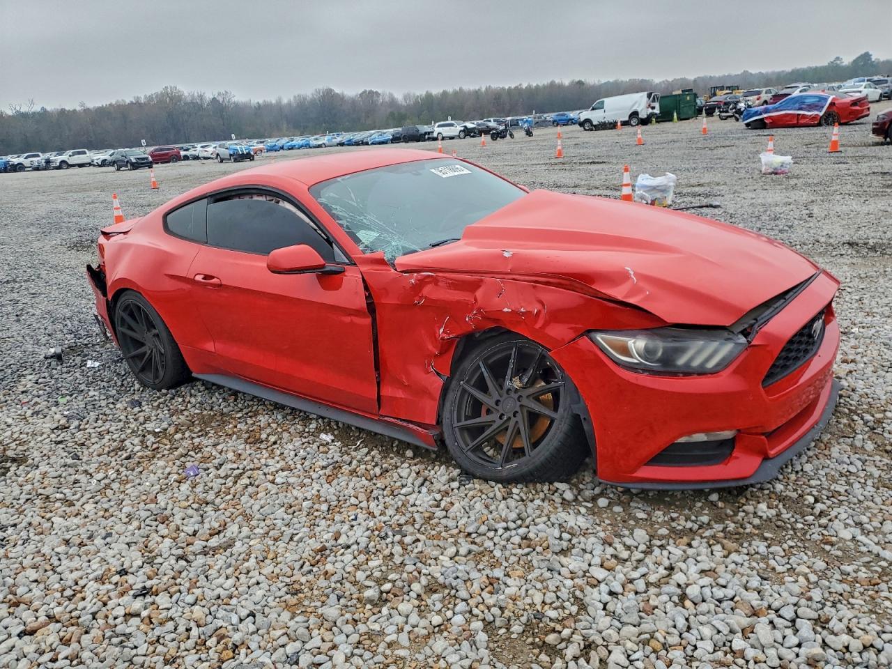2017 Ford Mustang - zdjęcie 4