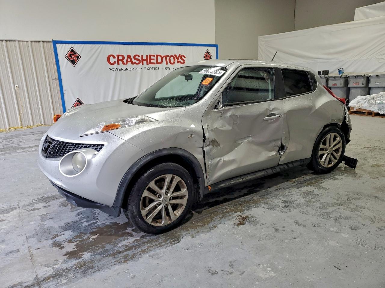 2014 Niss Juke S - zdjęcie główne