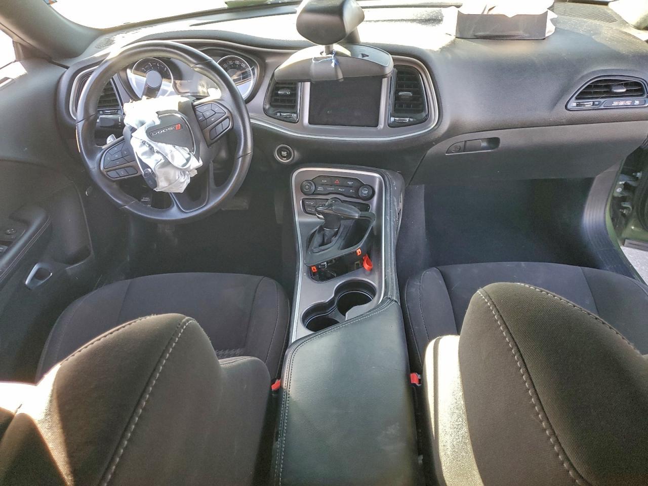 2022 Dodge Challenger R - zdjęcie 8