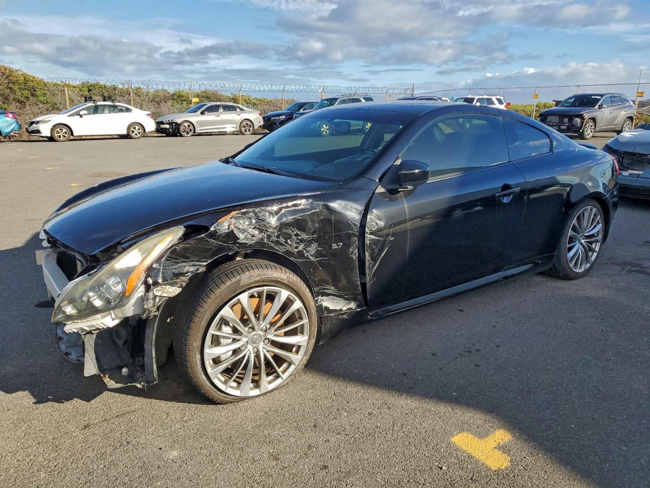 2015 Infiniti Q60 - zdjęcie główne