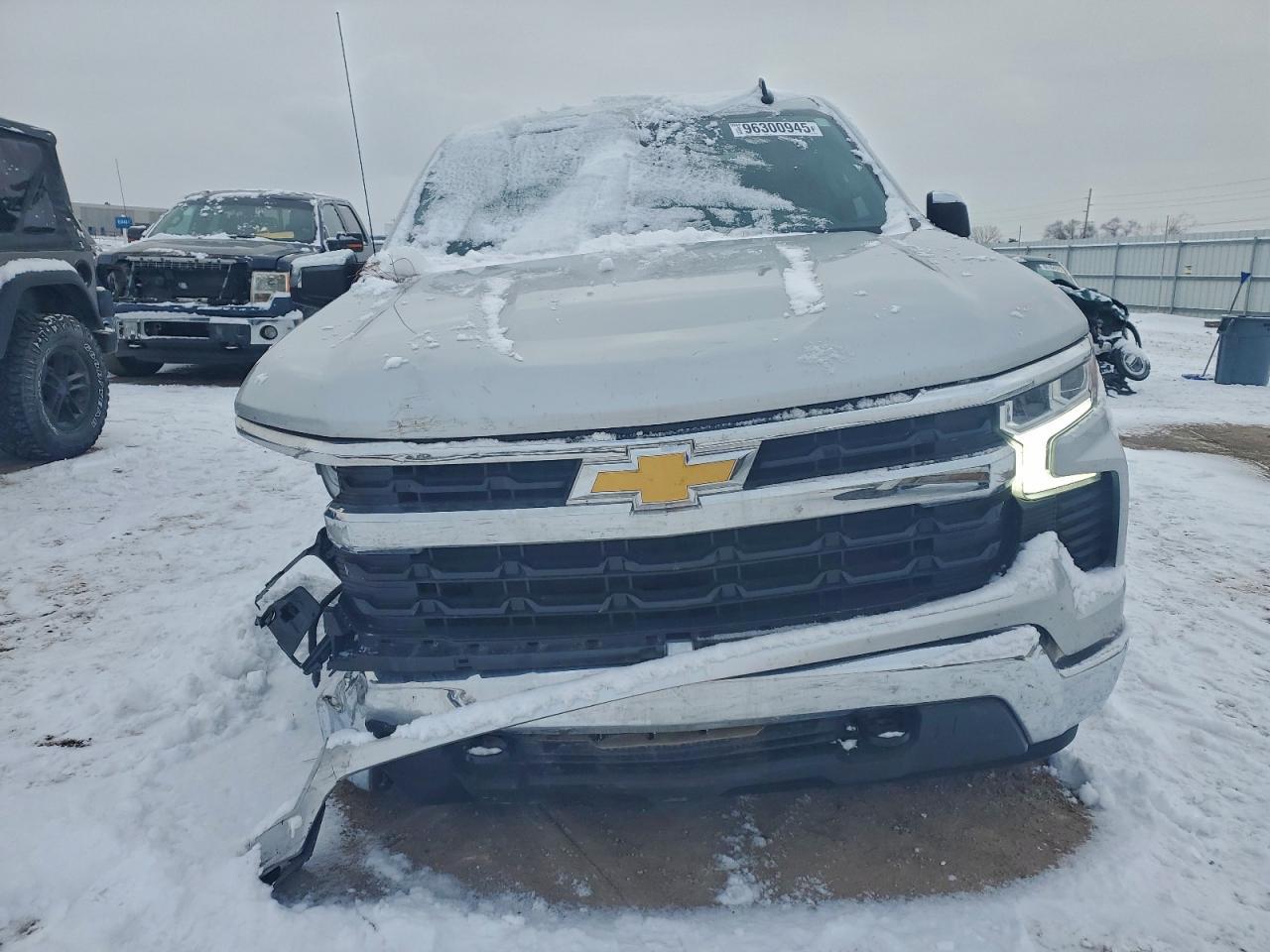 2022 Chevrolet Silverado K1500 Lt - zdjęcie 5