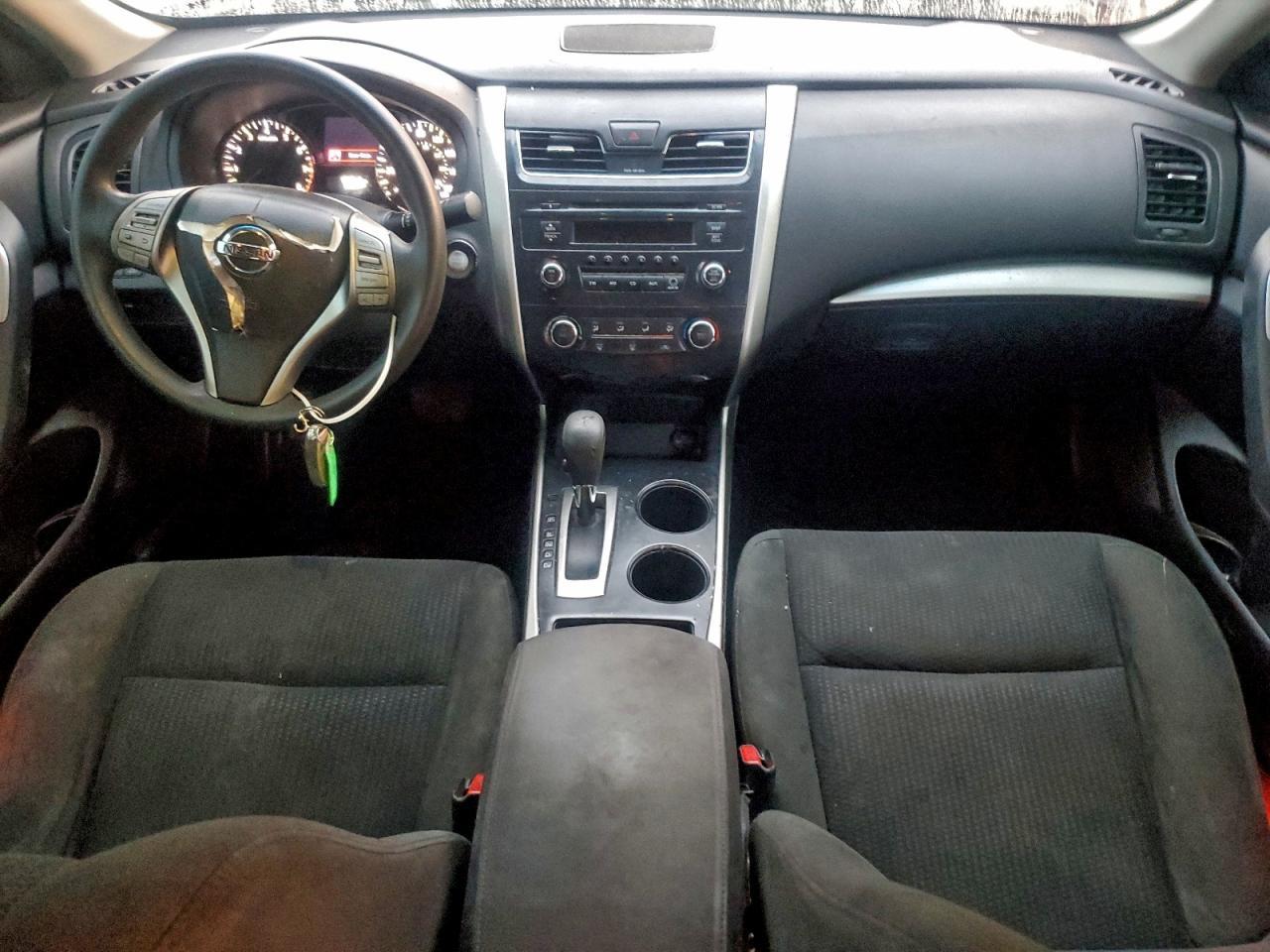 2015 Nissan Altima 2.5 - zdjęcie 8