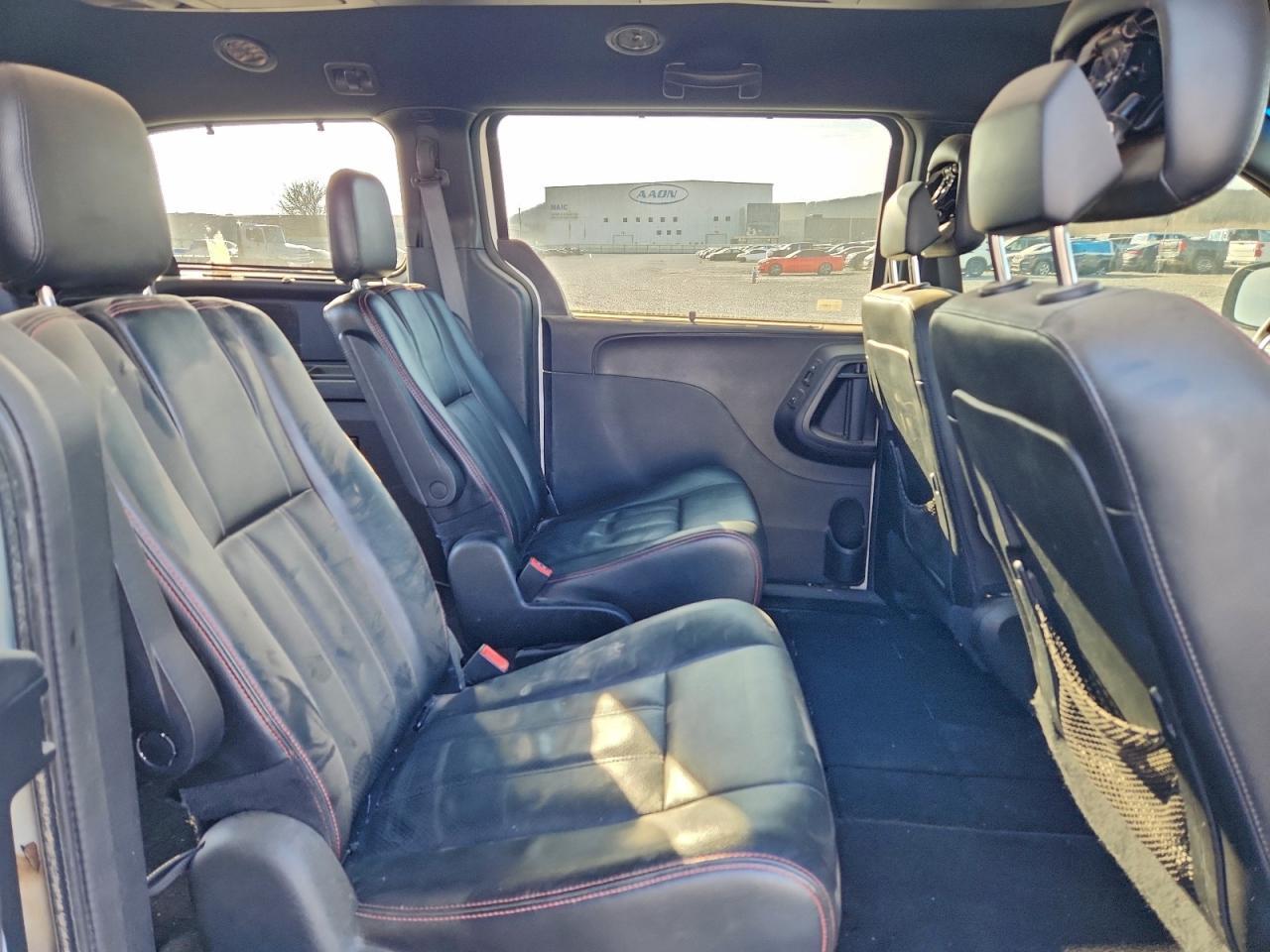 2017 Dodge Grand Caravan Gt - zdjęcie 10