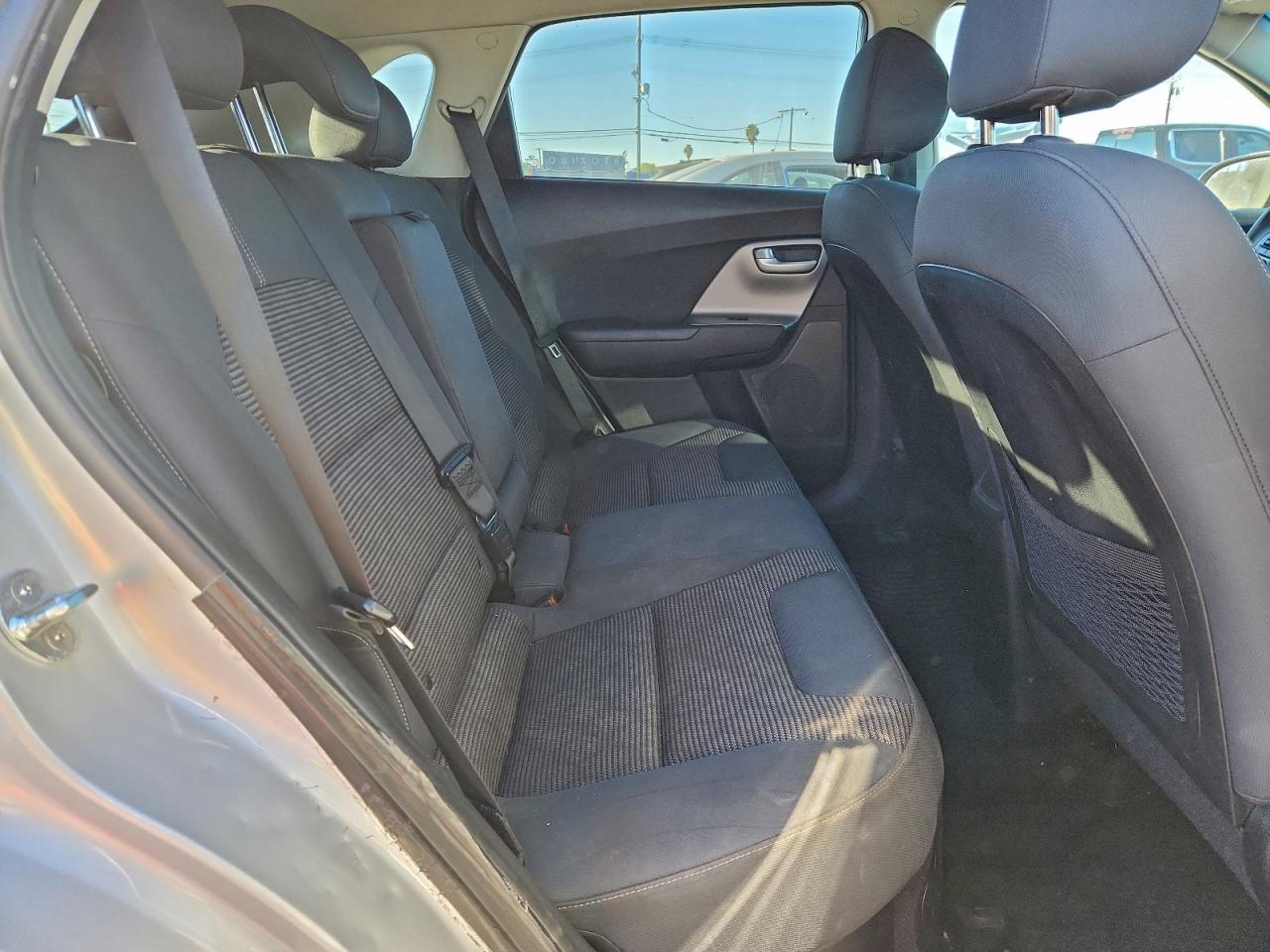 2019 Kia Niro Fe - zdjęcie 10