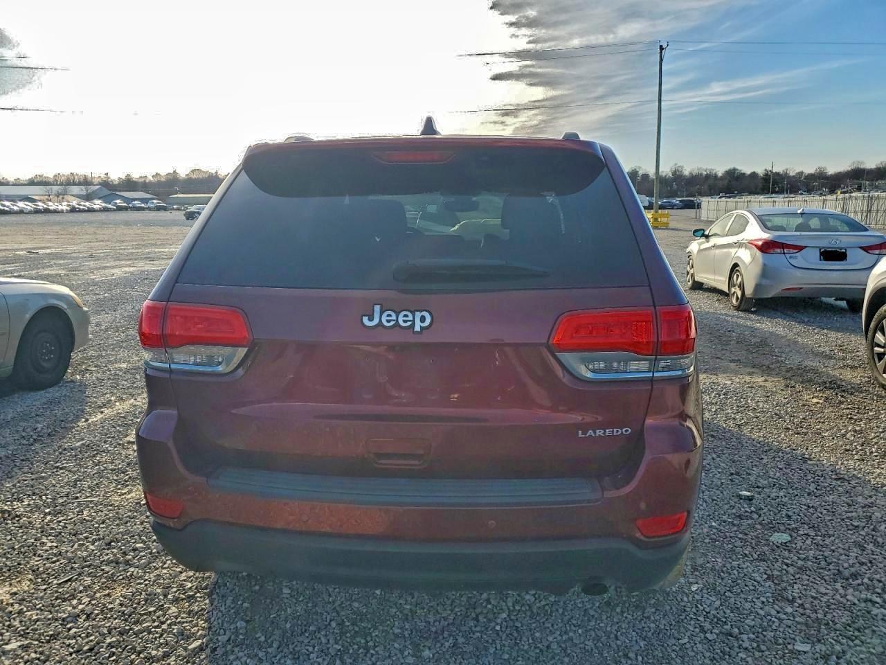2017 Jeep Grand Cherokee Laredo - zdjęcie 6