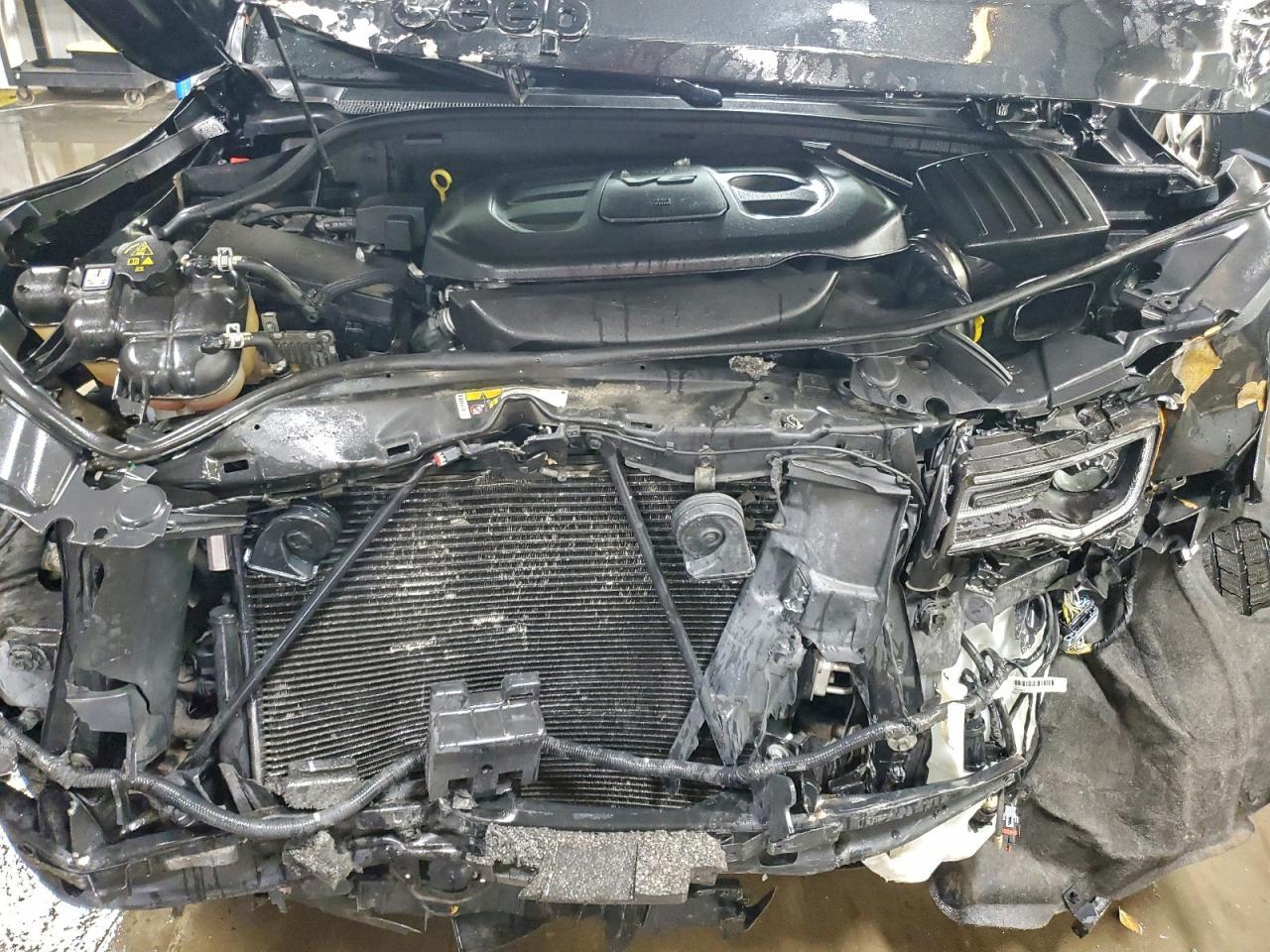 2016 Jeep Grand Cherokee Overland - zdjęcie 11