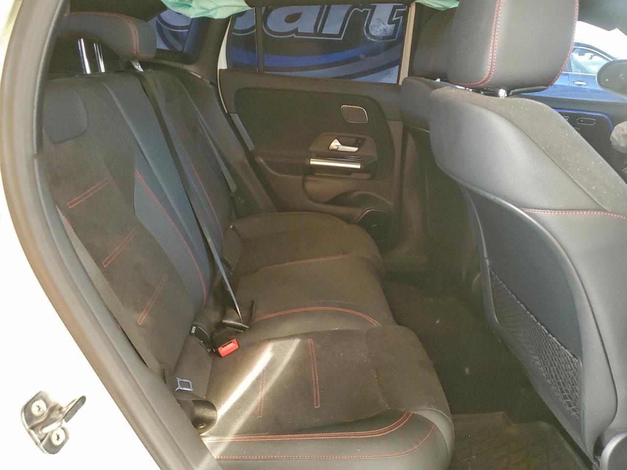 2024 Mercedes-Benz Gla 250 - zdjęcie 10