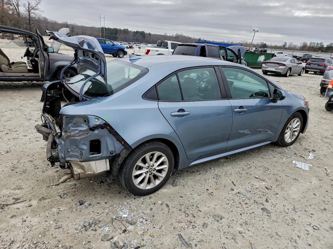 2020 Toyota Corolla Le - zdjęcie 3