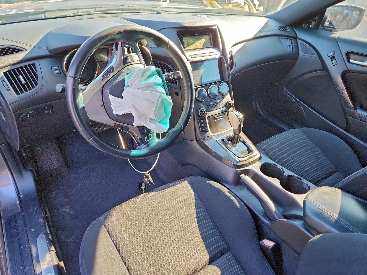2013 Hyundai Genesis Coupe 2.0T - zdjęcie 8