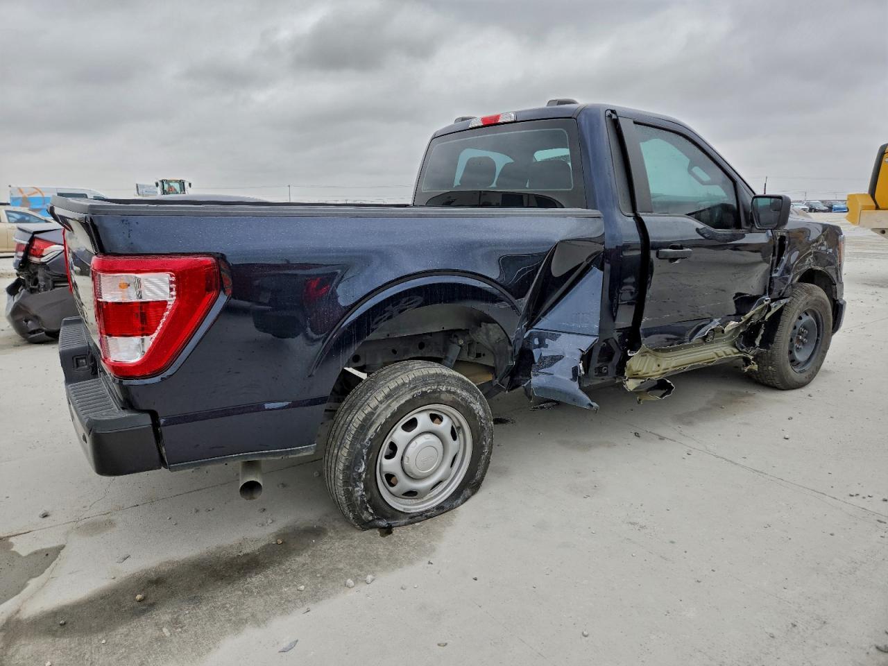 2023 Ford F150 - zdjęcie 3