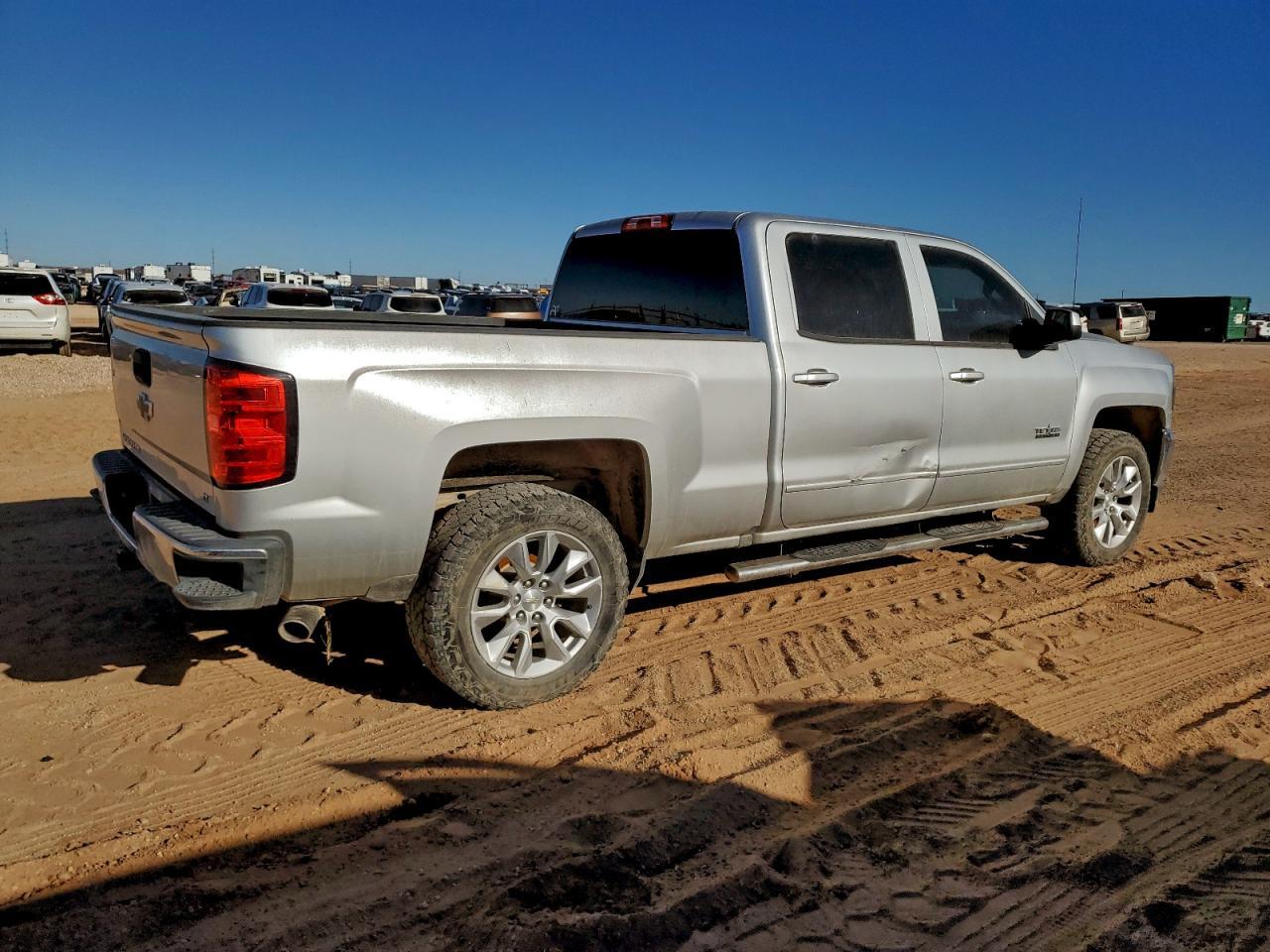 2018 Chevrolet Silverado C1500 Lt - zdjęcie 3