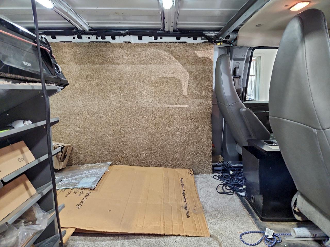 2018 Chevrolet Express G2500 - zdjęcie 11