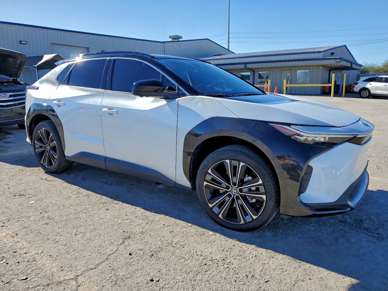 2024 Toyota Bz4X Xle - zdjęcie 4