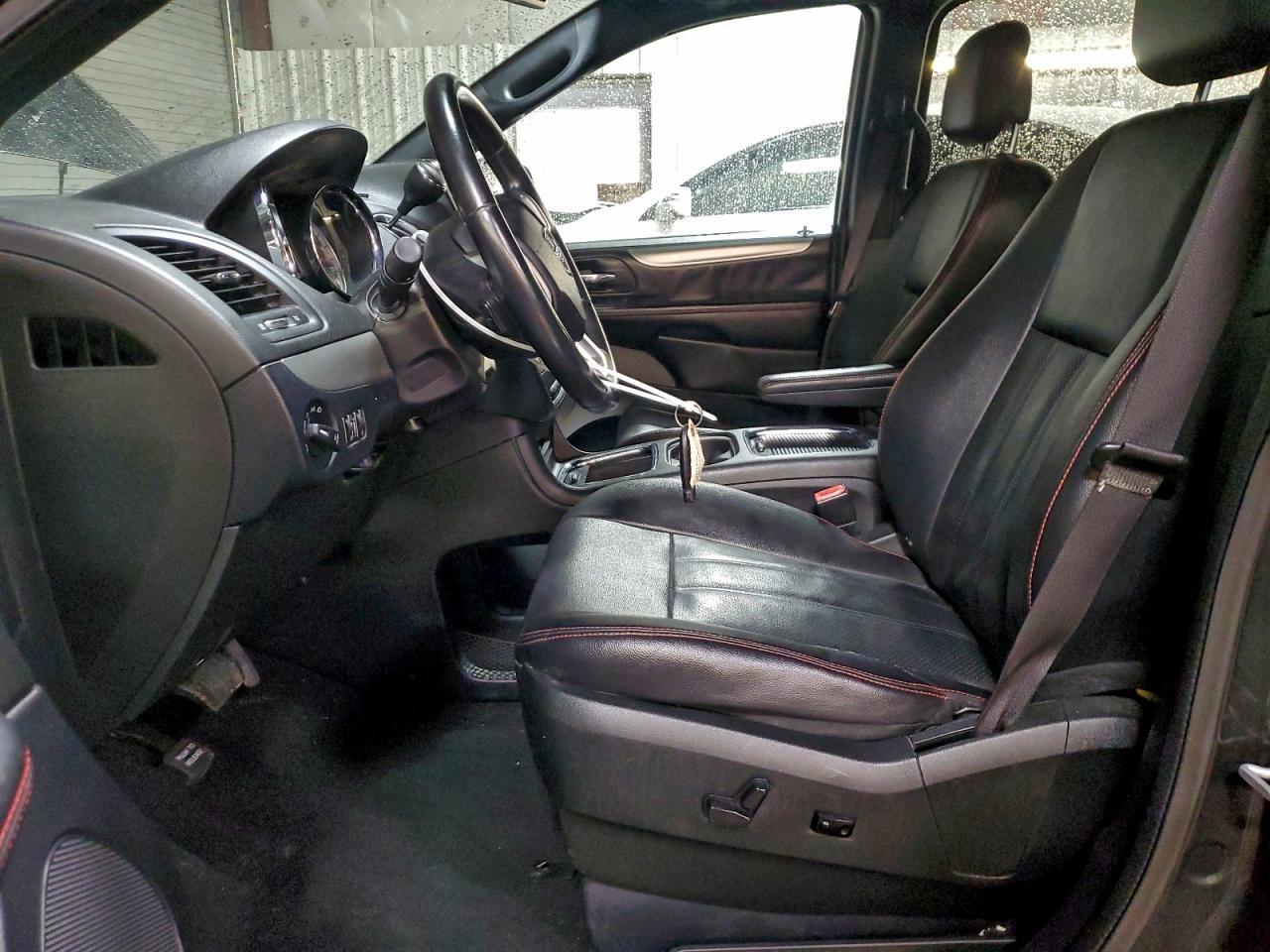 2019 Dodge Grand Caravan Gt - zdjęcie 7