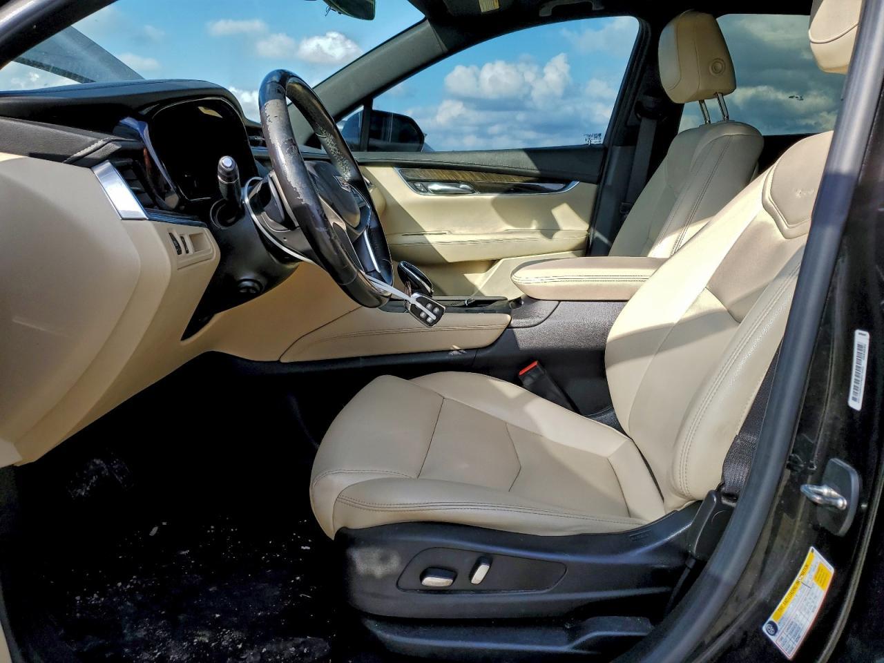 2018 Cadillac Xt5 - zdjęcie 7