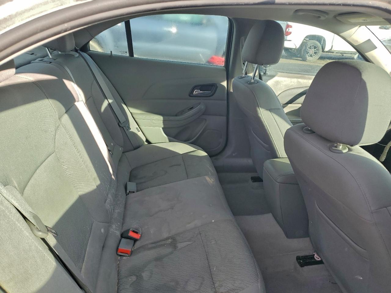 2014 Chevrolet Malibu Ls - zdjęcie 10