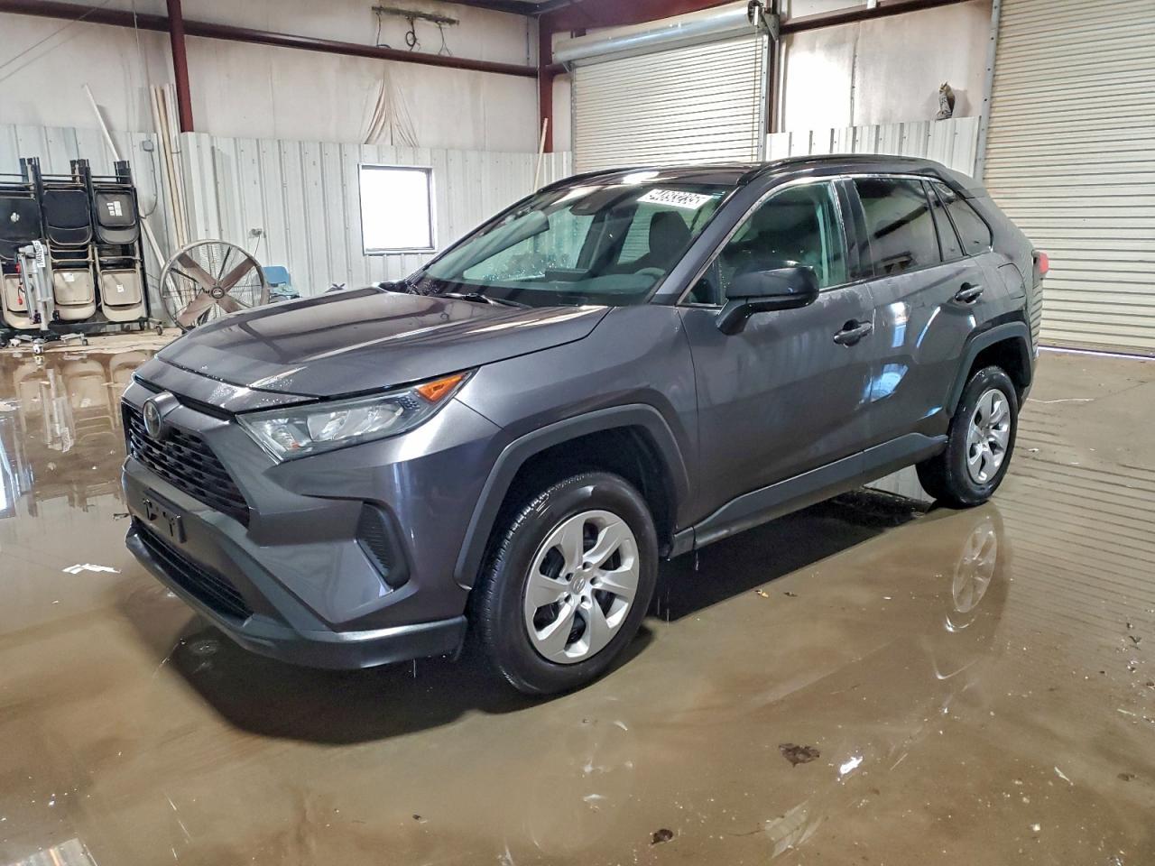 2019 Toyota Rav4 Le - zdjęcie główne