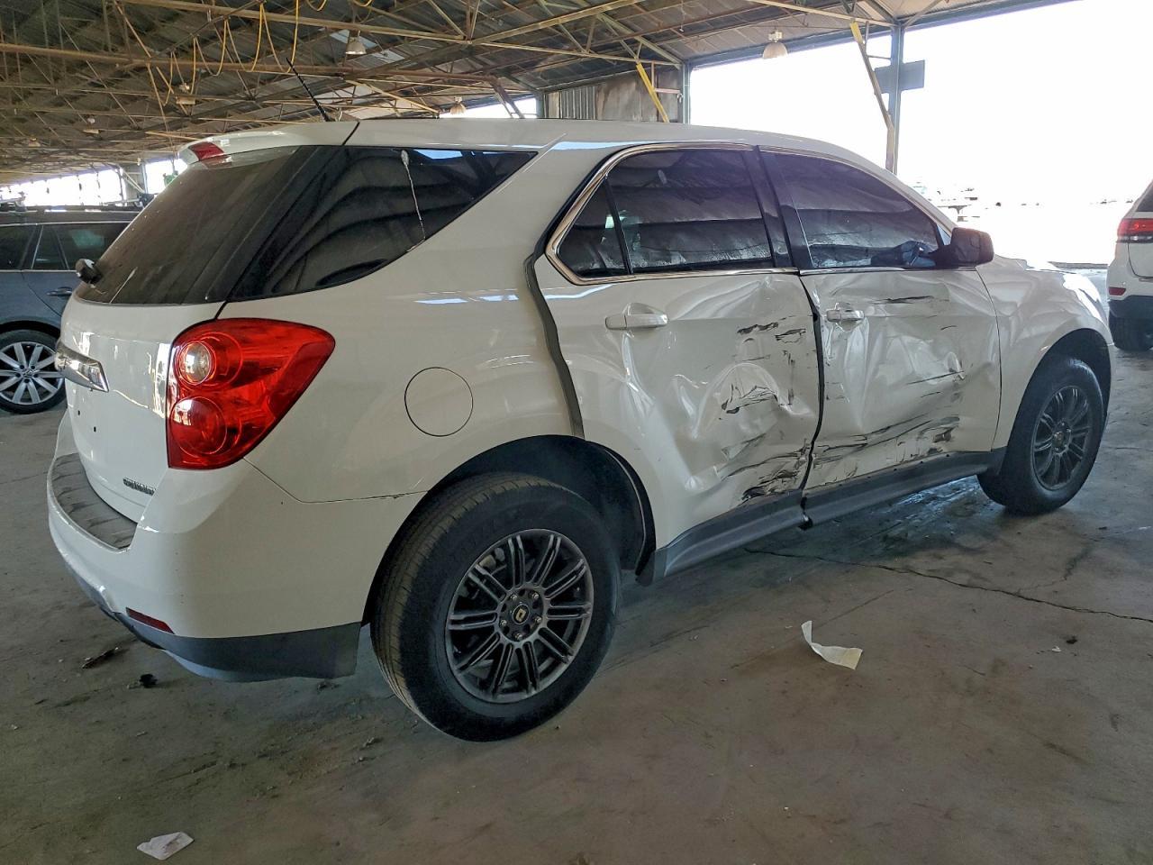 2013 Chevrolet Equinox Ls - zdjęcie 3