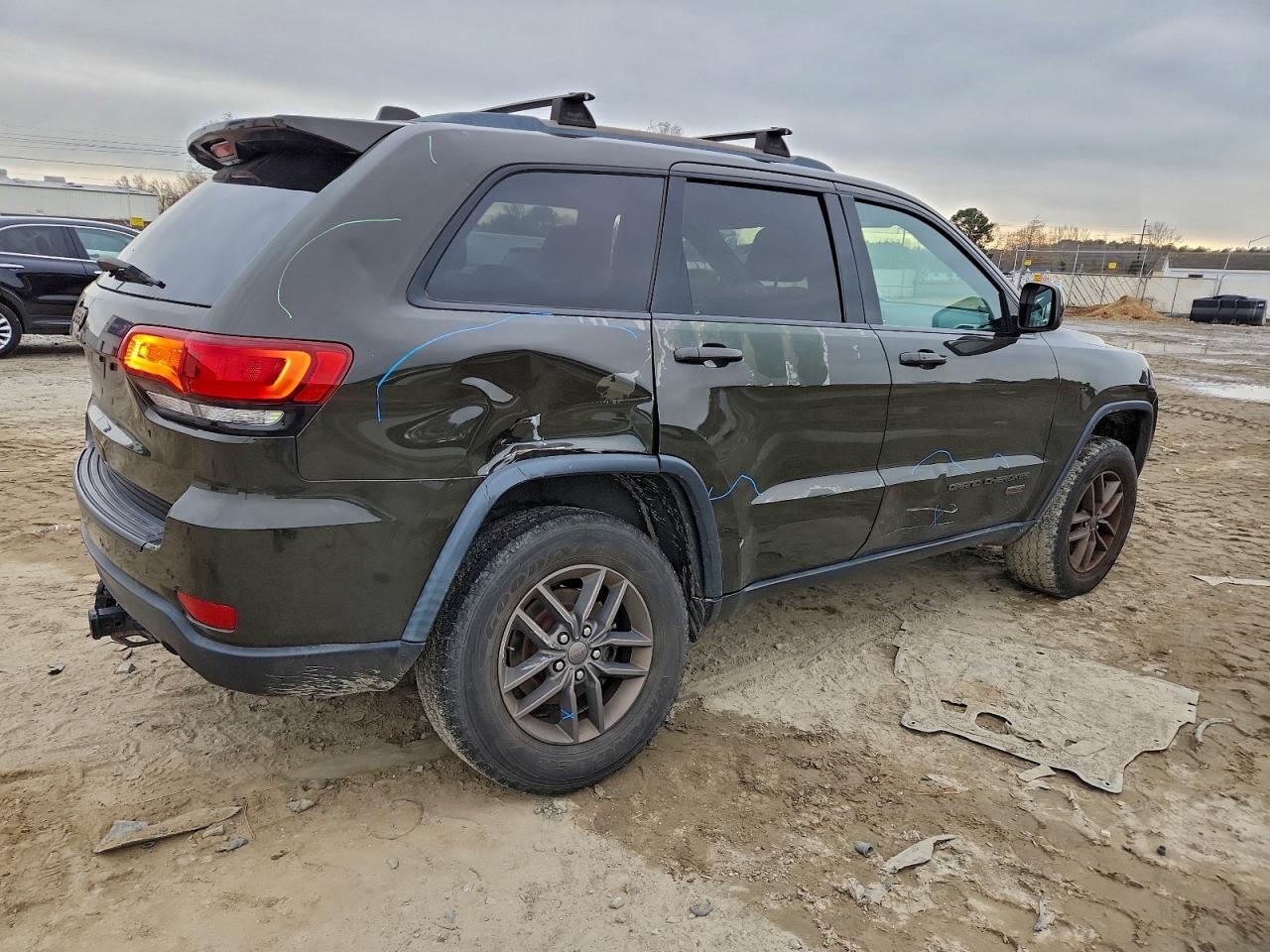 2016 Jeep Grand Cherokee Laredo - zdjęcie 3