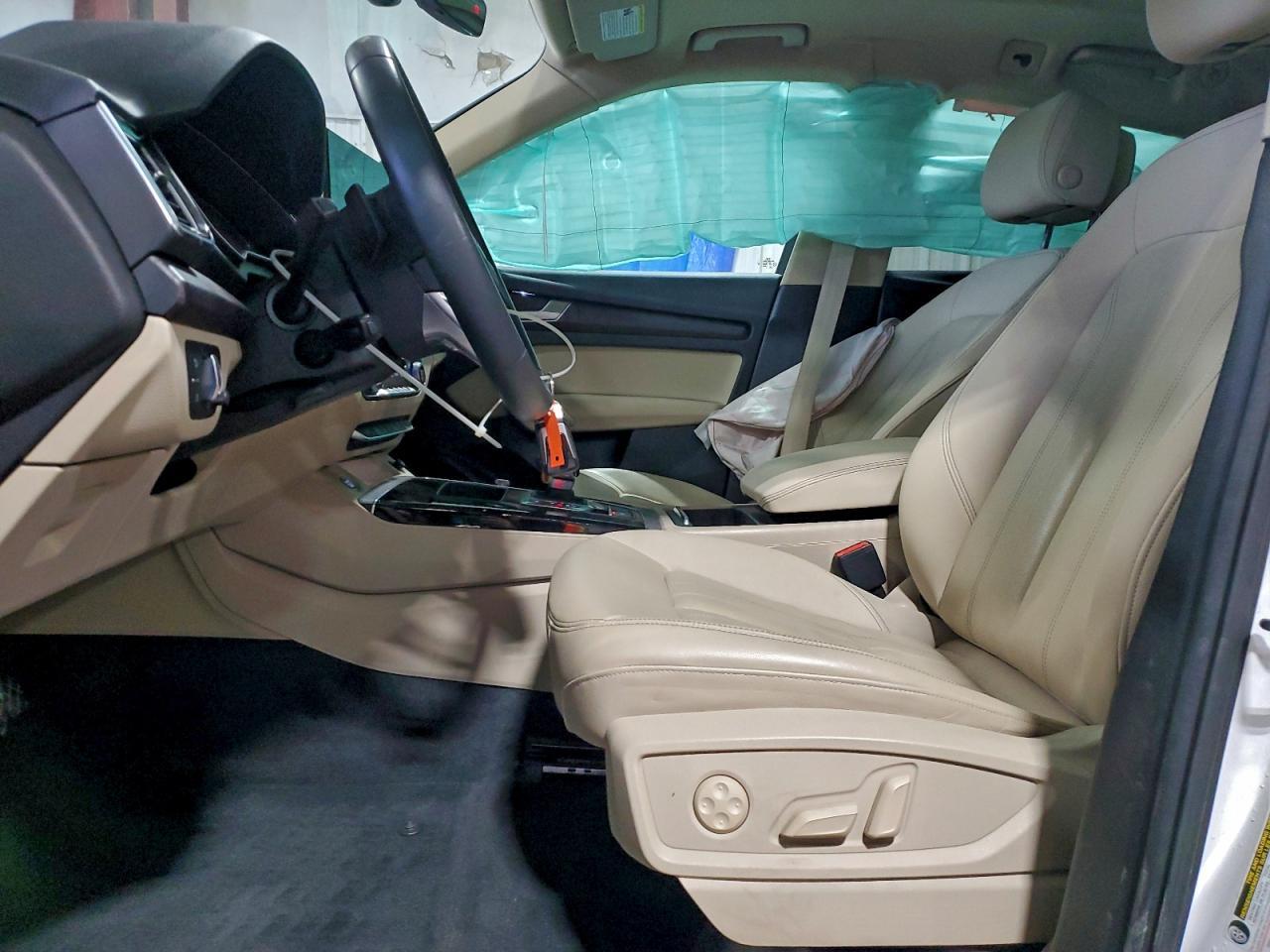 2022 Audi Q5 Premium 45 - zdjęcie 7