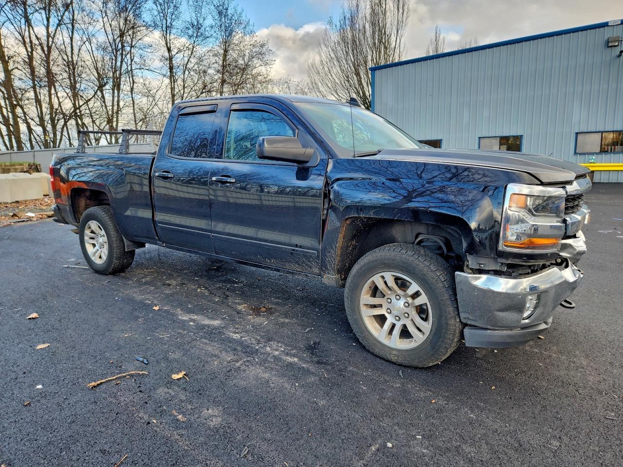 2017 Chevrolet Silverado K1500 Lt - zdjęcie 4