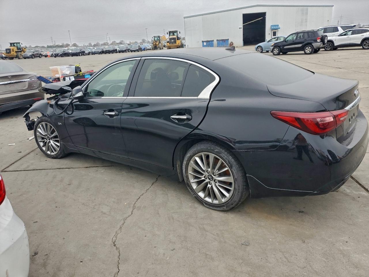 2018 Infiniti Q50 Pure - zdjęcie 2