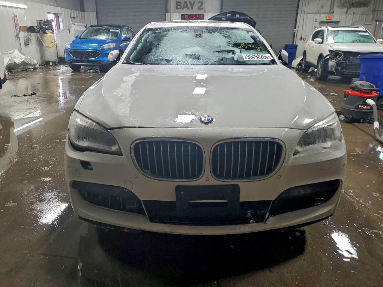 2013 BMW 750Li - zdjęcie 5