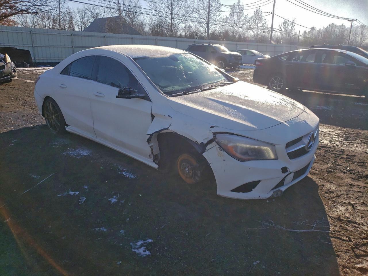 2014 Mercedes-Benz Cla 250 - zdjęcie 4